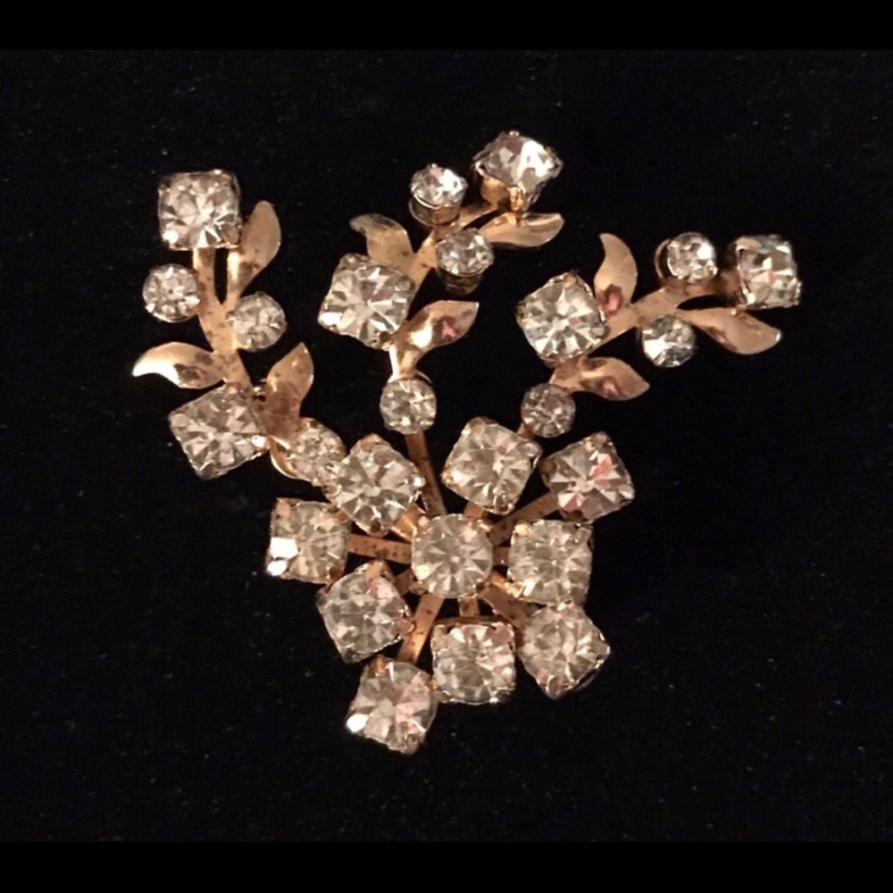 Vintage Gold Rhinestone Cluster Brooch Pin